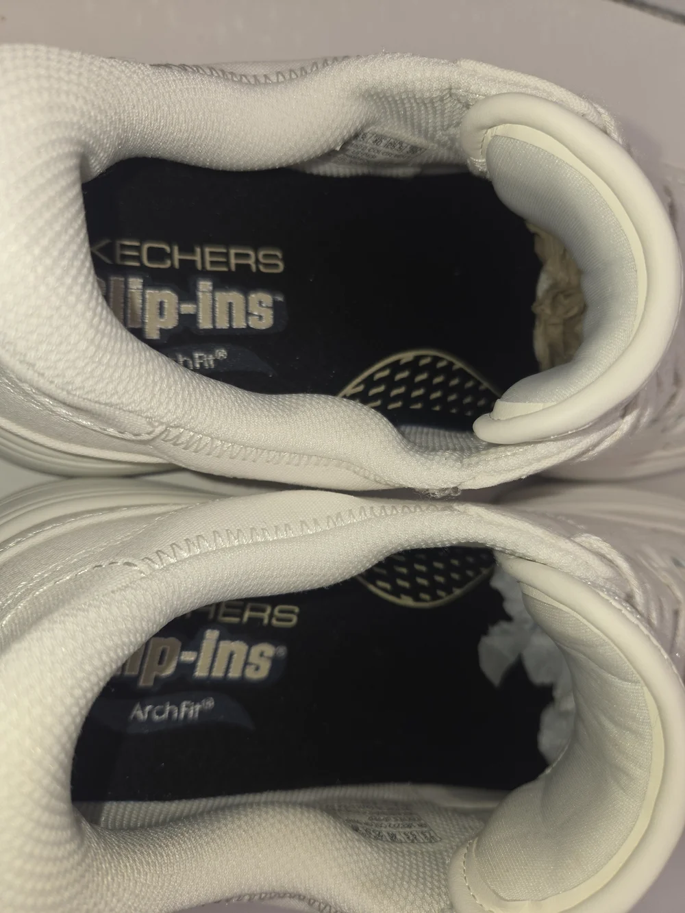 Skechers Mens Arch Fit Arcade. Size 7.5